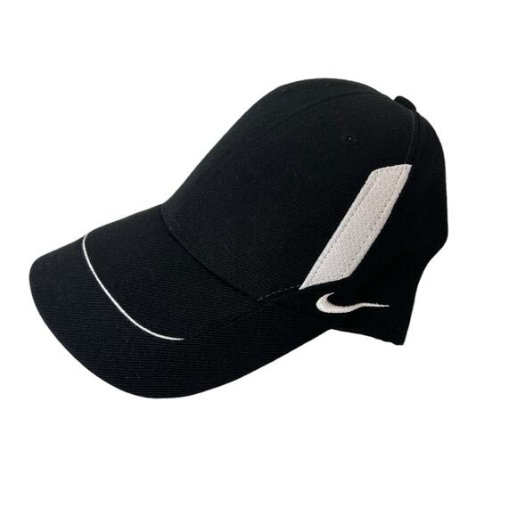 Nike Black Wool Blend Baseball Hat - Picture 1 of 8